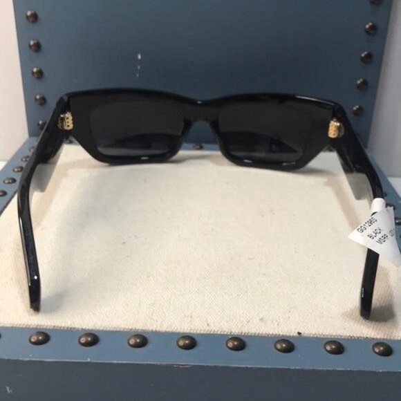 ✨ Luxury New Authentic Gucci GG1296S 001 Sunglasses ✨ - Picture 12 of 13